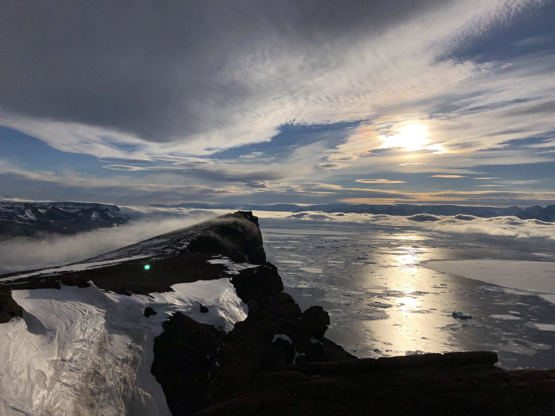The antibiotic crisis: Can hunting for antibiotics in the World´s coldest place help?